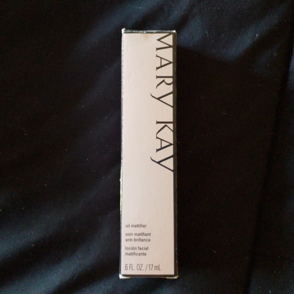 Mary Kay Oil Mattifier